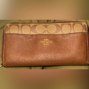 Coach wallet